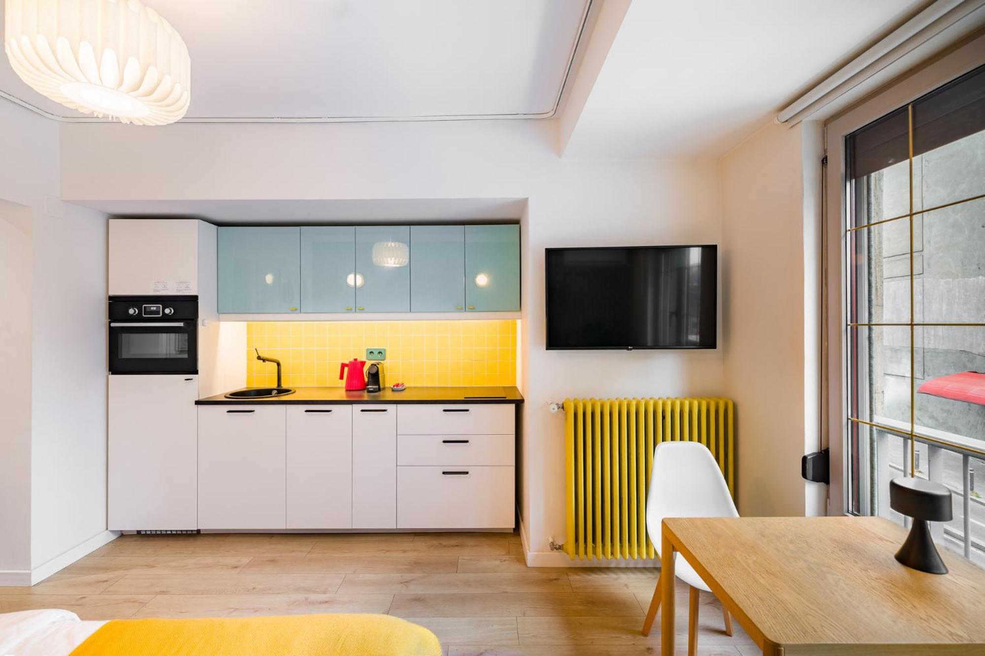 Victoriei Old Town Studio - Self Check-In Bucharest Luaran gambar